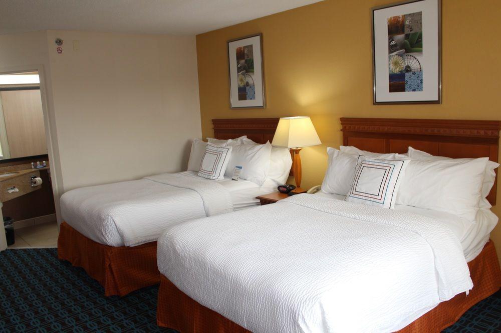 Fairfield Inn & Suites Kansas City Ліберті Екстер'єр фото