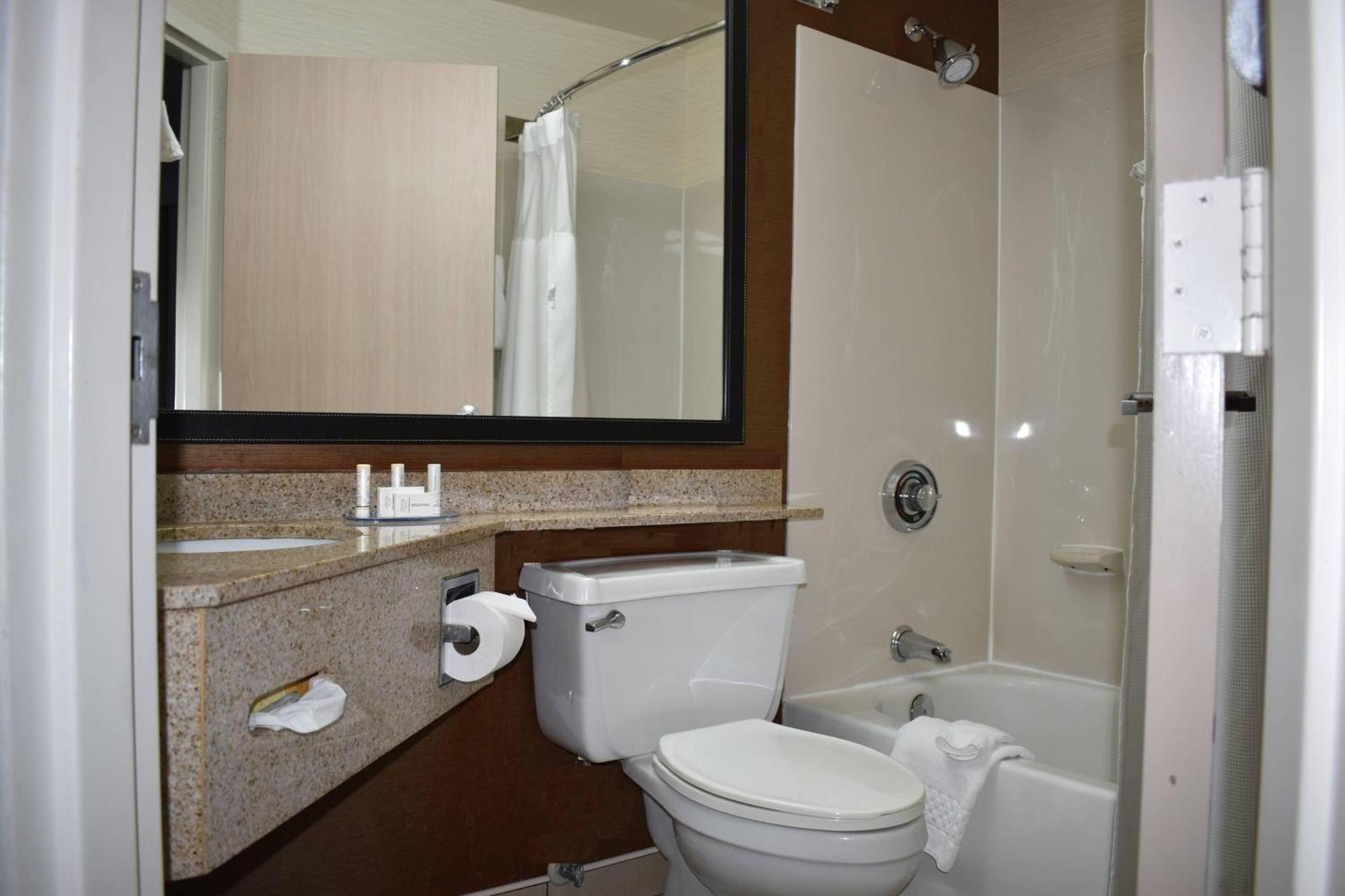 Fairfield Inn & Suites Kansas City Ліберті Екстер'єр фото